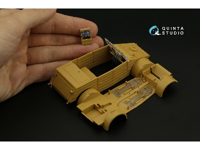 Kubelwagen Typ 82   - 3d-printed & Coloured Interior (For Italeri / Modelist / Revell Kits) - zdjęcie 12