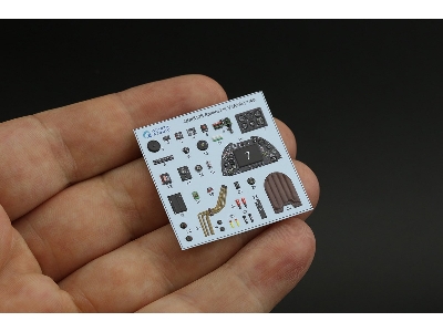Supermarine Spitfire Mk.V - 3d-printed & Coloured Interior (For Airfix Kits) - zdjęcie 4