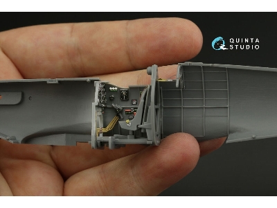 Supermarine Spitfire Mk.V - 3d-printed & Coloured Interior (For Tamiya Kits) - zdjęcie 1