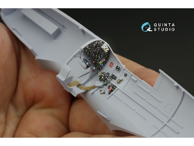 Supermarine Spitfire Pr.Xix - 3d-printed & Coloured Interior (For Airfix Kits) - zdjęcie 1
