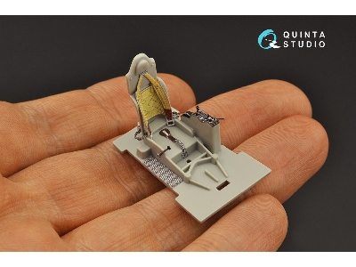 Fiat Cr.42 Falco - 3d-printed & Coloured Interior (For Italeri / Tamiya / Supermodel Kits) - zdjęcie 7