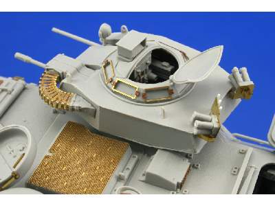  AAVP-7A1 exterior 1/35 - Hobby Boss - blaszki - zdjęcie 9