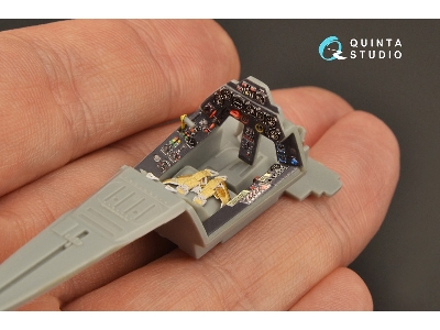 Focke Wulf Fw 190 A -8 - 3d-printed & Coloured Interior (For Hasegawa Kits) - zdjęcie 8