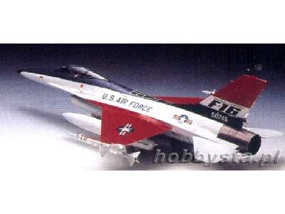 F-16A Fighter - zdjęcie 1