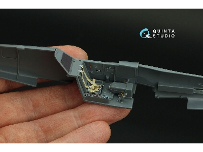 Messerschmitt Bf-109 K-4 - 3d-printed & Coloured Interior (For Eduard Kits) - zdjęcie 1
