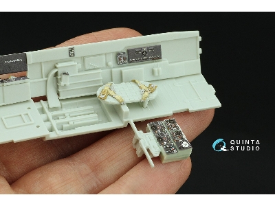 Messerschmitt Bf-110 G-2 - 3d-printed & Coloured Interior (For Revell Kits) - zdjęcie 9