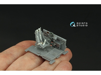 Republic P-47 D-30 - 3d-printed & Coloured Interior (For Miniart Kits) - zdjęcie 7