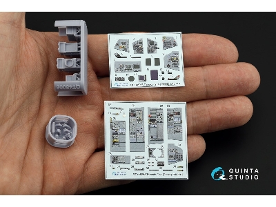 Panavia Tornado Gr.4 - 3d-printed & Coloured Interior With 3d-printed Resin Parts (Small Version / For Revell Kits) - zdjęcie 1