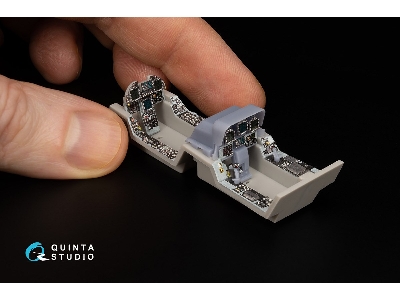 Mcdonnell-douglas F/A-18 D Hornet Late - 3d-printed & Coloured Interior With 3d-printed Resin Parts (Small Version / For Hasegaw