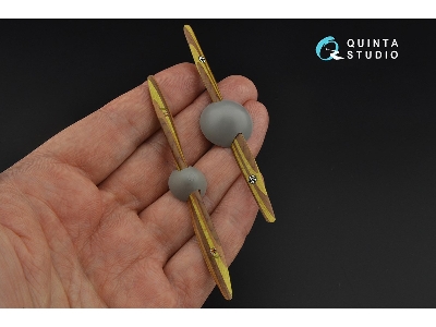 Wooden Propellers Axial Wolff (For Roden Kits) - zdjęcie 4