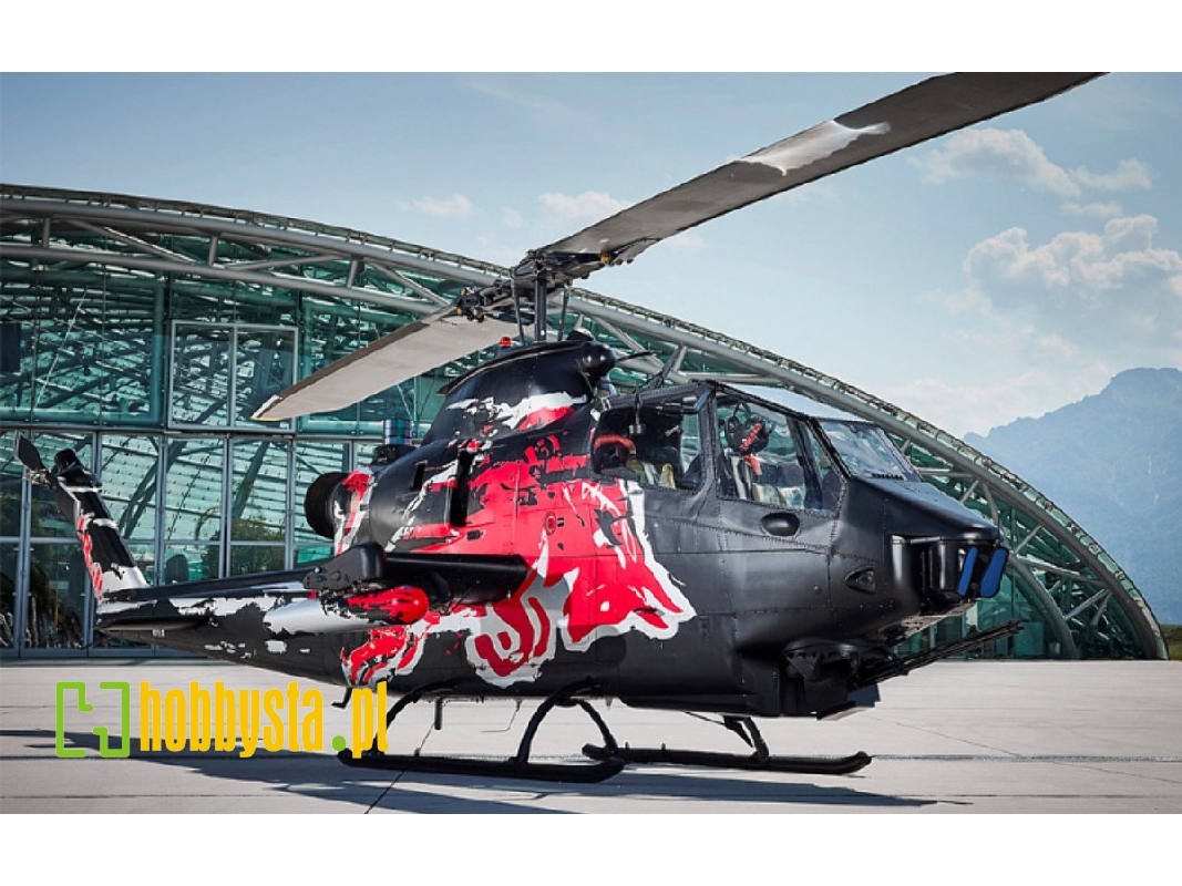 Bell Ah-1 F Cobra - Flying Bulls 25th Anniversary (Gift Set) - zdjęcie 1 Bell Ah-1 F Cobra - Flying Bulls 25th Anniversary (Gift Set) - zdjęcie 1