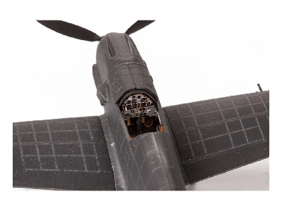 Bf 109E-3 1/48 - HOBBY BOSS - zdjęcie 3