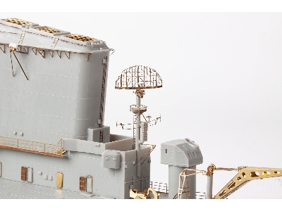 USS Midway CV-41 1/350 - TRUMPETER - zdjęcie 27
