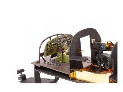 B-24D 1/48 - HOBBY BOSS - zdjęcie 2