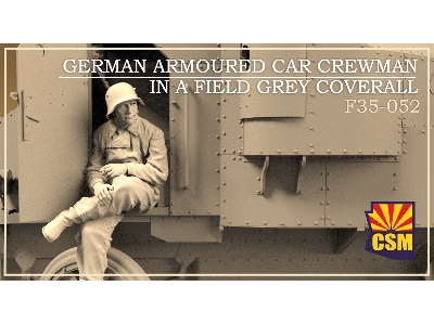 German Armoured Car Crewman In A Field Grey Coverall - zdjęcie 1