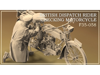 British Dispatch Rider Checking Motorcycle - zdjęcie 1