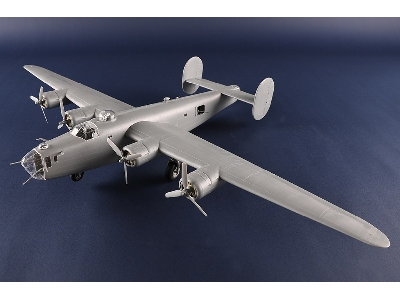 Us B-24d Liberator - zdjęcie 12