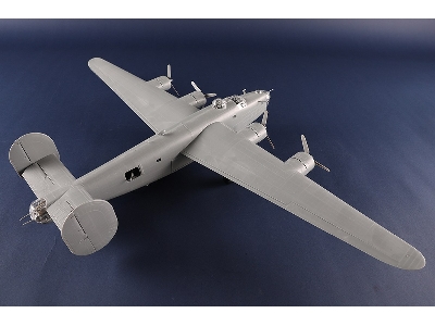 Us B-24d Liberator - zdjęcie 13