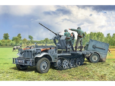 Sd. Kfz. 10/4 z działkiem przeciwlotniczym - zdjęcie 1