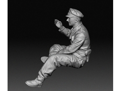 German Tank Commander - zdjęcie 4