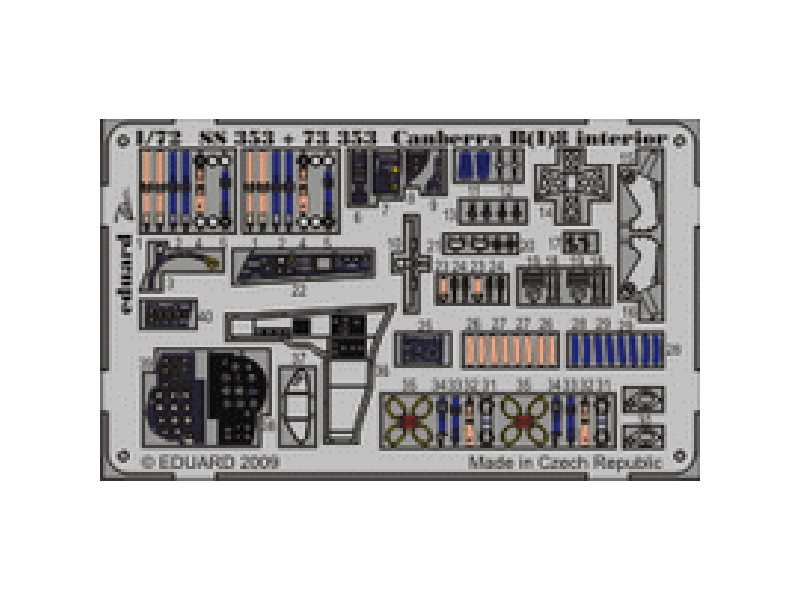  Canberra B(I)8 interior S. A. 1/72 - Airfix - blaszki - zdjęcie 1