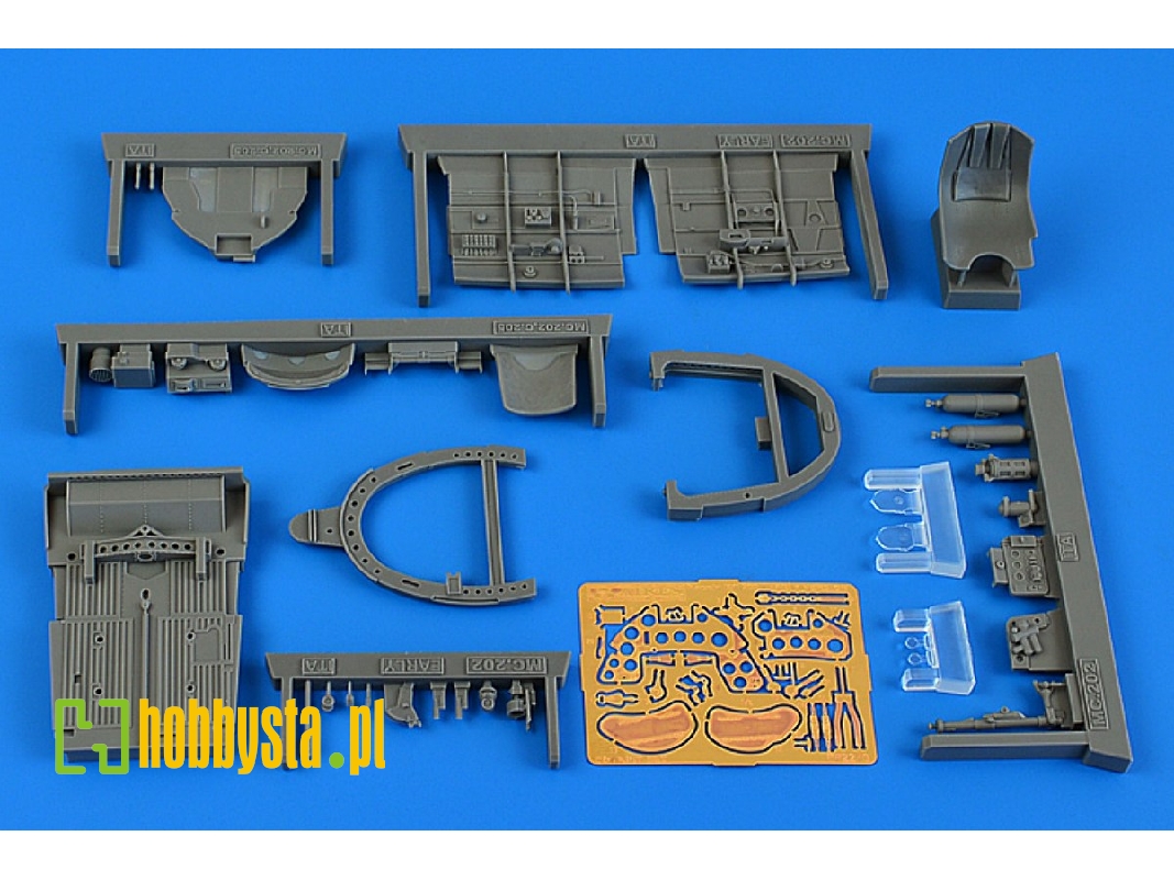 Macchi Mc.202 Cockpit Set - Early Version (Italeri) - zdjęcie 1 Macchi Mc.202 Cockpit Set - Early Version (Italeri) - zdjęcie 1
