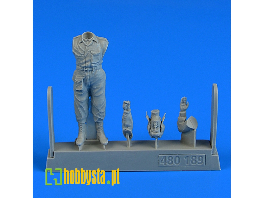 Modern Russian Tank Crew - zdjęcie 1 Modern Russian Tank Crew - zdjęcie 1