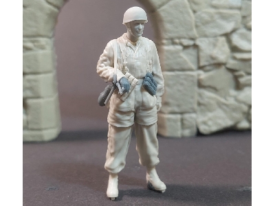 German Fallschirmjager At Rest No.1 - zdjęcie 2