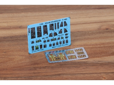 F-14D SPACE 1/48 - GREAT WALL HOBBY - zdjęcie 1