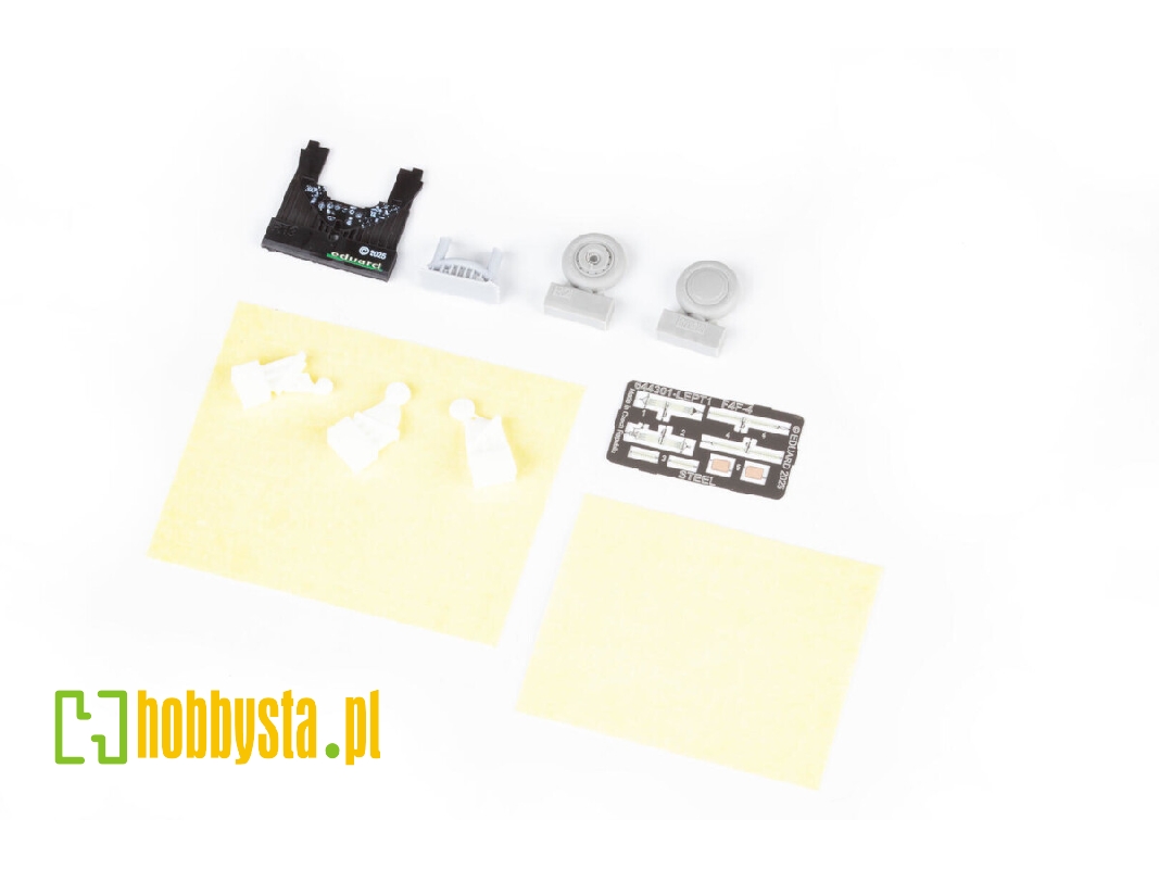 F4F-4 w/ early wheels LööKplus 1/48 - ACADEMY - zdjęcie 1 F4F-4 w/ early wheels LööKplus 1/48 - ACADEMY - zdjęcie 1