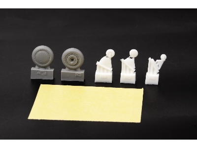 F4F-4 wheels early 1/48 - ACADEMY - zdjęcie 4