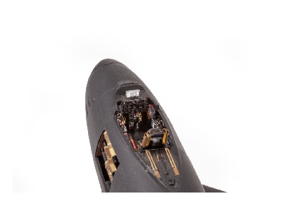 F-86F-25/30 1/48 - AIRFIX - zdjęcie 2