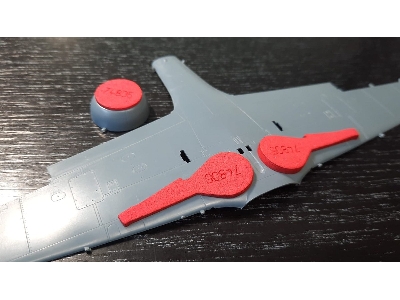 Focke-wulf Fw-190 D Wheel Bay Plugs (For Eduard Kits) - zdjęcie 3