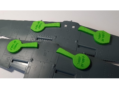 Messerschmitt Bf 109 F-2 / F-4 Wheel Bay Plugs (For Eduard Kits) - zdjęcie 3