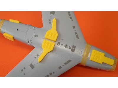 F-86f Sabre Wheel Bay Plugs (For Hasegawa) - zdjęcie 3