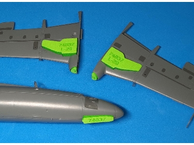L-29 Delfín Wheel Bay Plugs (For Amk/Eduard) - zdjęcie 2