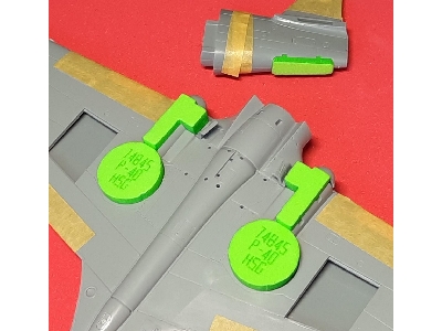 P-40 Warhawk Wheel Bay Plugs (For Hasegawa) - zdjęcie 2