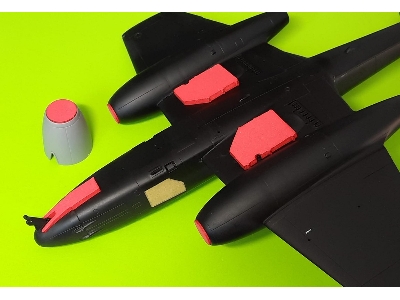 Gloster Meteor F.8 Wheel Bay Plugs (For Airfix) - zdjęcie 2
