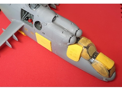 Mil Mi-24 Wheel Bay Plugs (For Zvezda/Eduard) - zdjęcie 2