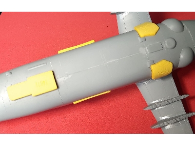 Mil Mi-24 Wheel Bay Plugs (For Zvezda/Eduard) - zdjęcie 3