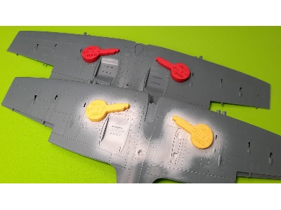 Spitfire Mk.V, Viii, Ix, Xvi Wheel Bay Plugs (For Eduard) - zdjęcie 2