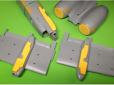A-10c Wheel Bay Plugs (For Academy/Hobby 2000) - zdjęcie 2