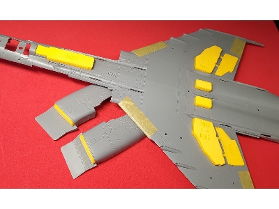 F-4 Phantom Wheel Bay Plugs (For Meng) - zdjęcie 2
