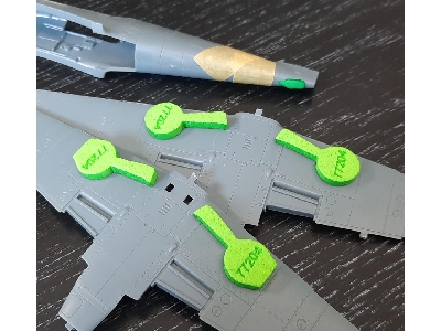 Messerschmitt Bf 109 F-2 / F-4 Wheel Bay Plugs (For Eduard Kits) - zdjęcie 2