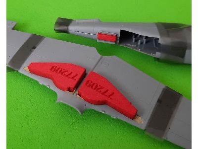 North American P-51 B/C Mustang Wheel Bay Plugs (For Arma Hobby Kits) - zdjęcie 3