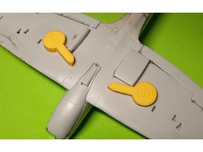 Spitfire Mk.Ii Wheel Bay Plugs (For Revell) - zdjęcie 3
