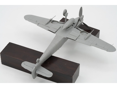 Bf 109 G-10 W/ Wgr.21 & Full Engine And Weapon Interior - zdjęcie 4
