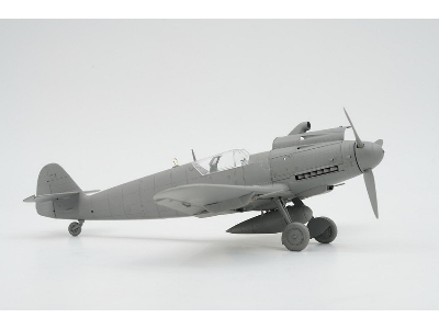 Bf 109 G-10 W/ Wgr.21 & Full Engine And Weapon Interior - zdjęcie 13
