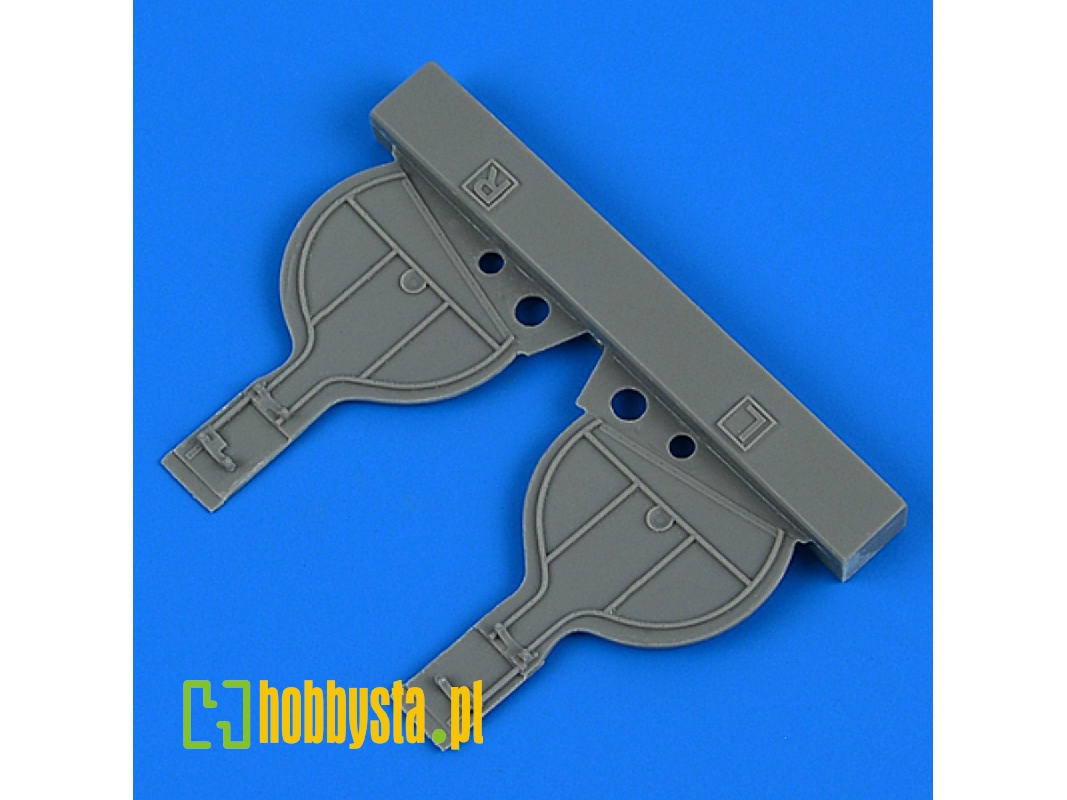 Bf 108 undercarriage covers - zdjęcie 1 Bf 108 undercarriage covers - zdjęcie 1