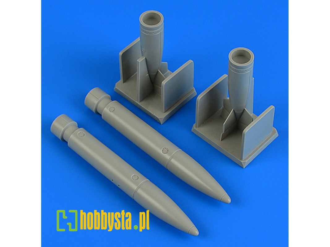 F-104 Startfighter external fuel tanks - Hasegawa - zdjęcie 1 F-104 Startfighter external fuel tanks - Hasegawa - zdjęcie 1